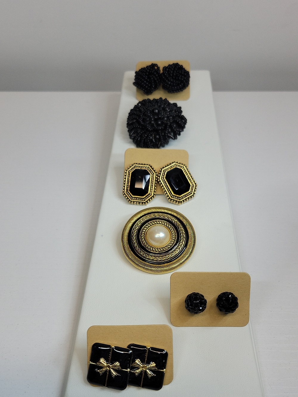 Black & Gold Jewelry Bundle